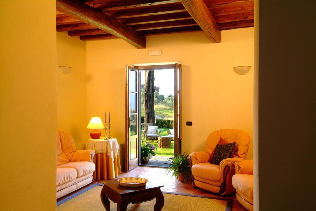 Poggio Desto Bed & Breakfast กัวร์ราตา ภายนอก รูปภาพ